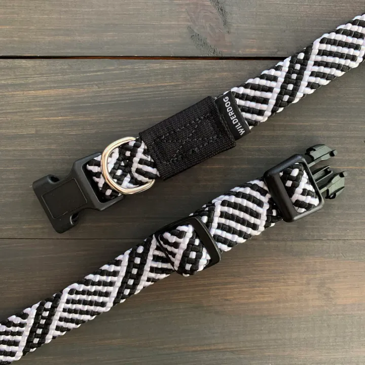 Black & White Collar