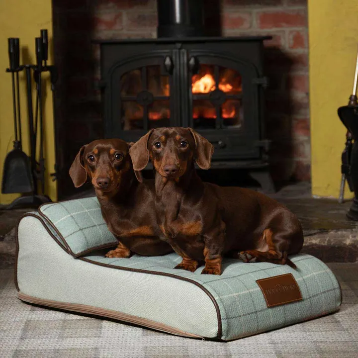 The Chaise Bed - Luxury Fabric